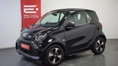 Preto Usado 2021 Smart ForTwo Electric Drive Passion Coupé | € 11.500 (Bom preço)