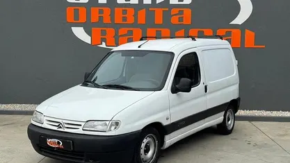 Usado Citroën Berlingo 71 HP (52 kW) 1998 Branco Monovolume