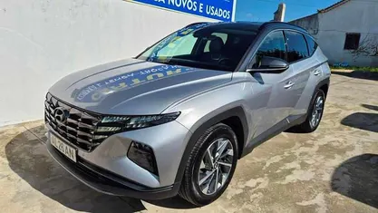 Usado Hyundai Tucson 136 HP (100 kW) 2021 Cinzento SUV