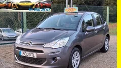 Usado 2015 Citroën C3 Comfort Citadino | € 6.950 (Bom preço)