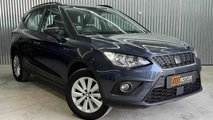 Usado 2019 Seat Arona SUV | € 12.950 (Bom preço)