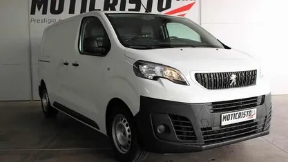 Usado Peugeot Expert 102 HP (75 kW) 2020 Van