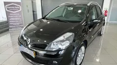 Preto Usado 2008 Renault Clio II Carrinha | € 5.490 (Preço justo)