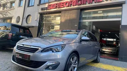 Cinzento Usado 2015 Peugeot 308 SW Carrinha | € 7.400 (Preço justo)