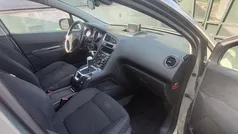 Usado 2015 Peugeot 5008 Monovolume | € 8.500 (Bom preço)