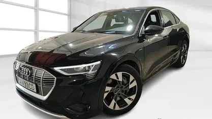 Preto Usado 2022 Audi e-tron S-Line SUV | € 38.700 (Preço justo)
