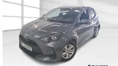 Cinza Usado 2021 Toyota Yaris Comfort | € 14.800 (Bom preço)