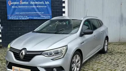 Usado Renault Mégane GrandTour 110 HP (80 kW) 2018 Cinzento Carrinha