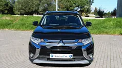 Preto Usado 2017 Mitsubishi Outlander Instyle SUV | € 18.450 (Preço justo)
