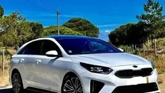 Branco Usado 2019 Kia ProCeed GT-Line Citadino | € 25.990 (Preço justo)