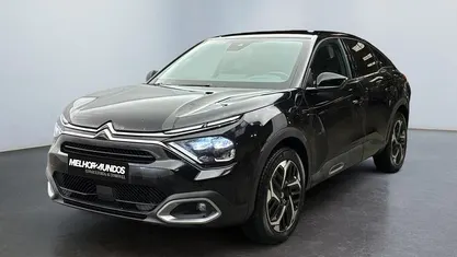 Preto Usado 2024 Citroën C4 PureTech SUV | € 19.990 (Preço justo)