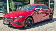 Vermelho patagonia Usado 2024 Mercedes A250 Advanced Plus Sedan | € 44.000 (Preço justo)