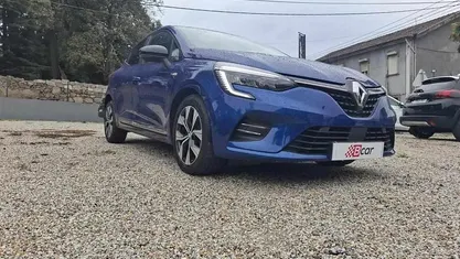 Usado 2023 Renault Clio V Techno | € 19.990 (Preço justo)