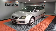 Cinza Usado 2006 Ford Focus Titanium Citadino | € 2.990 (Bom preço)