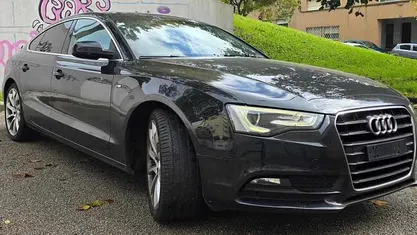 Preto Usado 2011 Audi A5 Premium Citadino | € 16.900 (Preço justo)