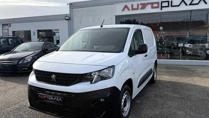 Usado 2020 Peugeot Partner Monovolume | € 12.900 (Preço justo)