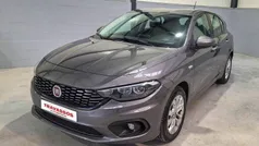 Cinza Usado 2019 Fiat Tipo Lounge Citadino | € 13.300 (Preço justo)