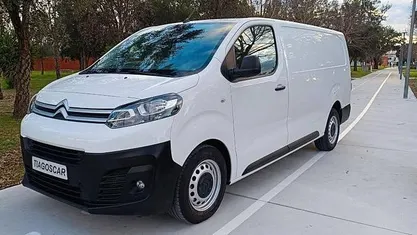 Usado Citroën Jumpy 122 HP (89 kW) 2018 Branco Monovolume