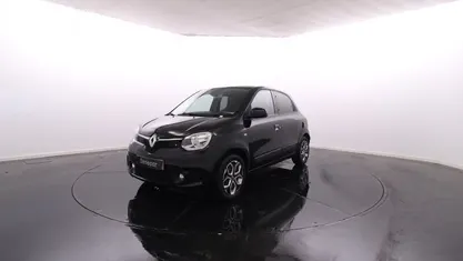 Usado Renault Twingo Urban Night 65 HP (47 kW) 2021 Preto Citadino