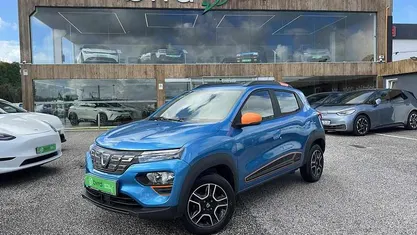Azul Usado 2022 Dacia Spring Comfort Plus Citadino | € 10.900 (Preço justo)