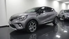 Cinzento Usado 2019 Renault Captur Intens SUV | € 17.500 (Preço justo)