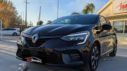 Usado 2023 Renault Clio V | € 17.900 (Preço justo)