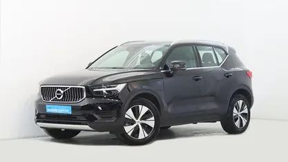 Usado Volvo XC40 211 HP (155 kW) 2021 Preto SUV