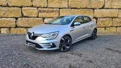 Cinzento Usado 2021 Renault Mégane IV Intens Citadino | € 21.250 (Preço justo)