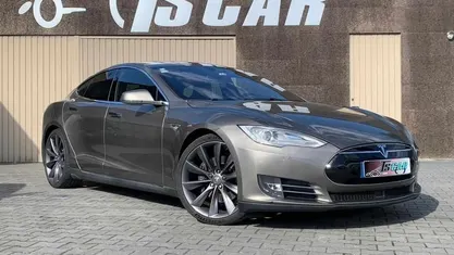 Usado Tesla Model S 386 kW (525 HP) 2015 Citadino