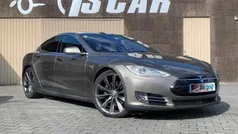 Outra Usado 2015 Tesla Model S Sedan | € 27.500