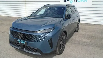Azul Usado 2025 Peugeot 5008 Allure Monovolume | € 43.500 (Preço justo)