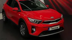 Vermelho Usado 2022 Kia Stonic SUV | € 13.900 (Bom preço)