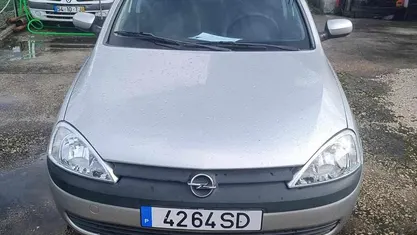 Cinzento Usado 2001 Opel Corsa Citadino | € 3.350 (Preço justo)