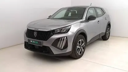 Usado Peugeot 2008 Active 131 HP (96 kW) 2024 SUV