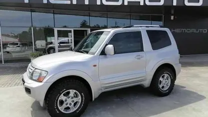 Usado Mitsubishi Pajero 165 HP (121 kW) 2000 SUV