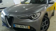 Cinza Usado 2019 Alfa Romeo Stelvio Super SUV | € 28.499 (Preço justo)