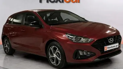 Vermelho Usado 2021 Hyundai i30 Style | € 15.890 (Bom preço)