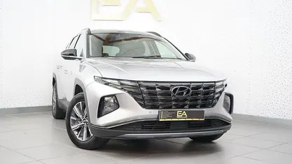 Cinza Usado 2022 Hyundai Tucson SUV | € 29.980 (Preço justo)