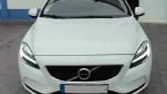 Branco Usado 2018 Volvo V40 Momentum Carrinha | € 14.250 (Preço justo)