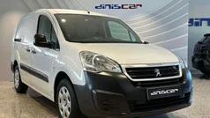 Branco Usado 2015 Peugeot Partner Monovolume | € 10.900 (Preço justo)