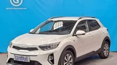 Branco Usado 2022 Kia Stonic SUV | € 16.750 (Preço justo)