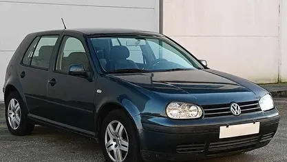 Azul Usado 2001 VW Golf IV Citadino | € 2.499 (Preço justo)