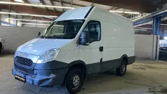 Branco Usado 2015 Iveco Daily Sedan | € 11.990 (Super Preço)