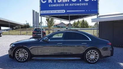 Cinzento Usado 2021 Mercedes S400 Sedan | € 92.850 (Preço justo)