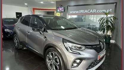 Cinza antracite Usado 2022 Renault Captur Techno SUV | € 17.200 (Preço justo)