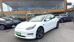 Usado 2021 Tesla Model 3 Standard Range Plus Sedan | € 26.900 (Preço justo)