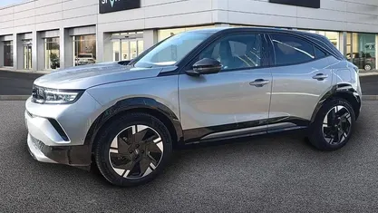 Usado Opel Mokka-e 114 kW (156 HP) 2025 Cinzento SUV
