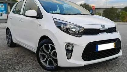 Branco Usado 2019 Kia Picanto EX Citadino | € 8.500 (Bom preço)