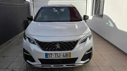Branco Usado 2017 Peugeot 3008 Citadino | € 15.500 (Bom preço)