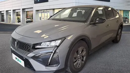 Cinzento Usado 2025 Peugeot 408 Allure Sedan | € 32.850 (Preço justo)